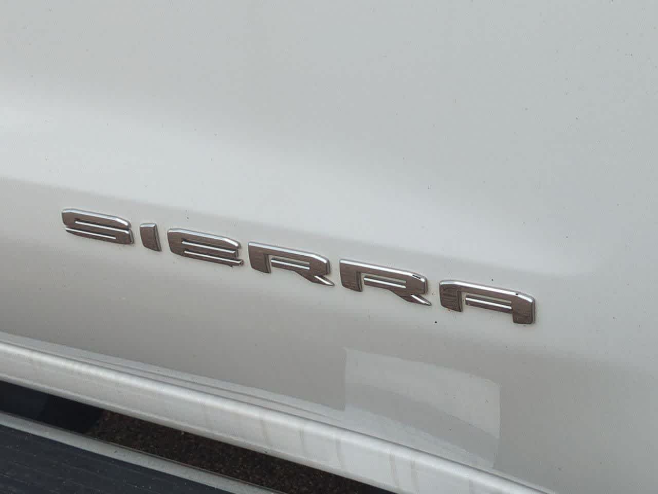 2021 GMC Sierra 1500 SLT - Photo 12