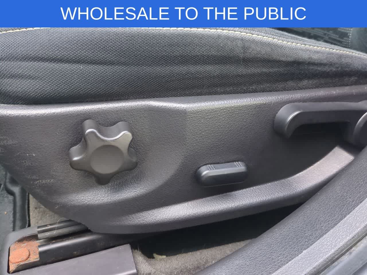 Thumbnail: 2010 Ford Fusion - 16