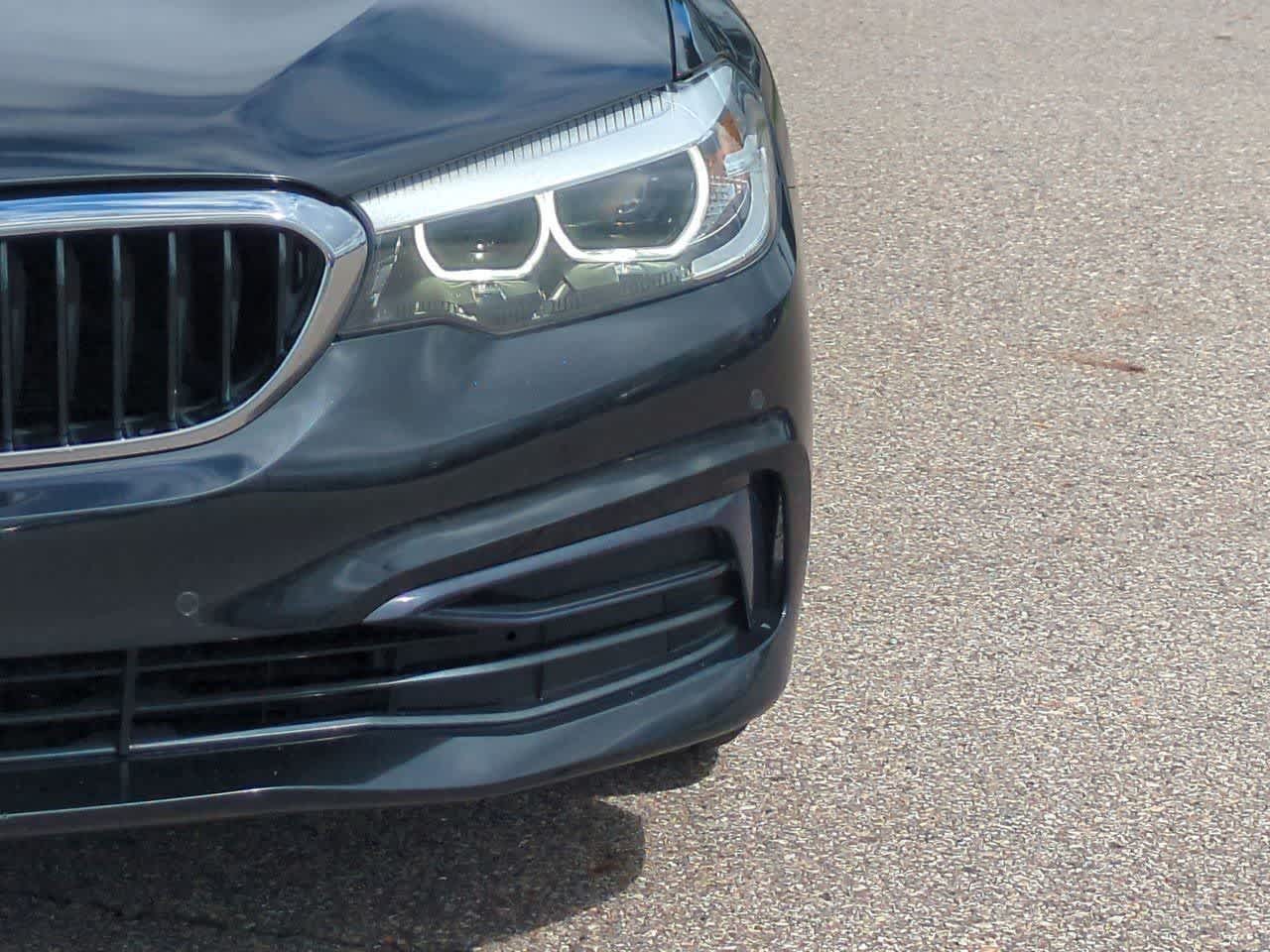 Thumbnail: 2019 BMW 5 Series - 10