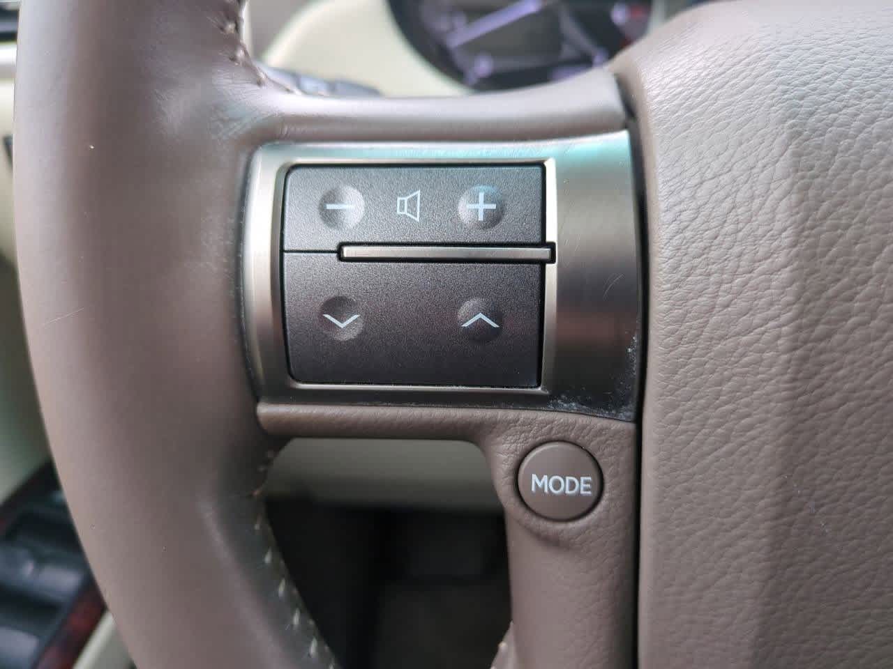 Thumbnail: 2011 Lexus GX - 24