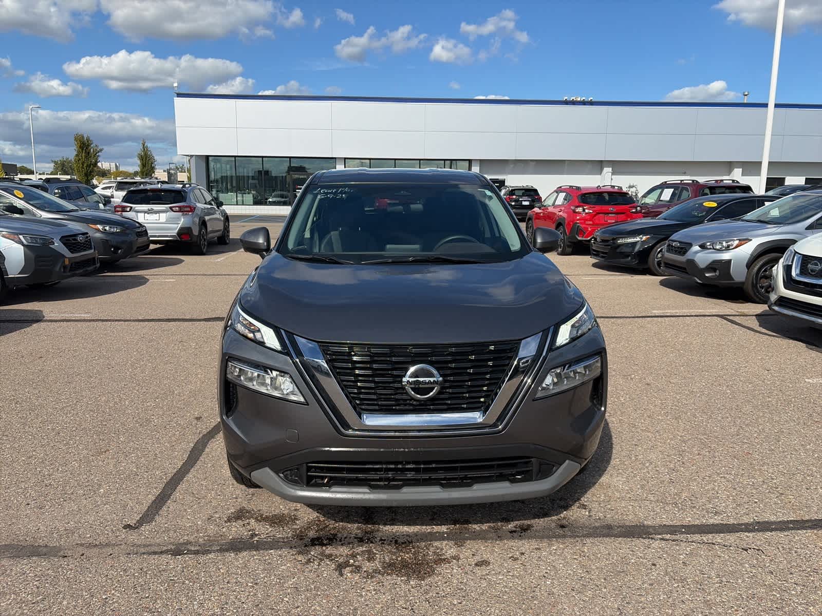 Thumbnail: 2021 Nissan Rogue - 3