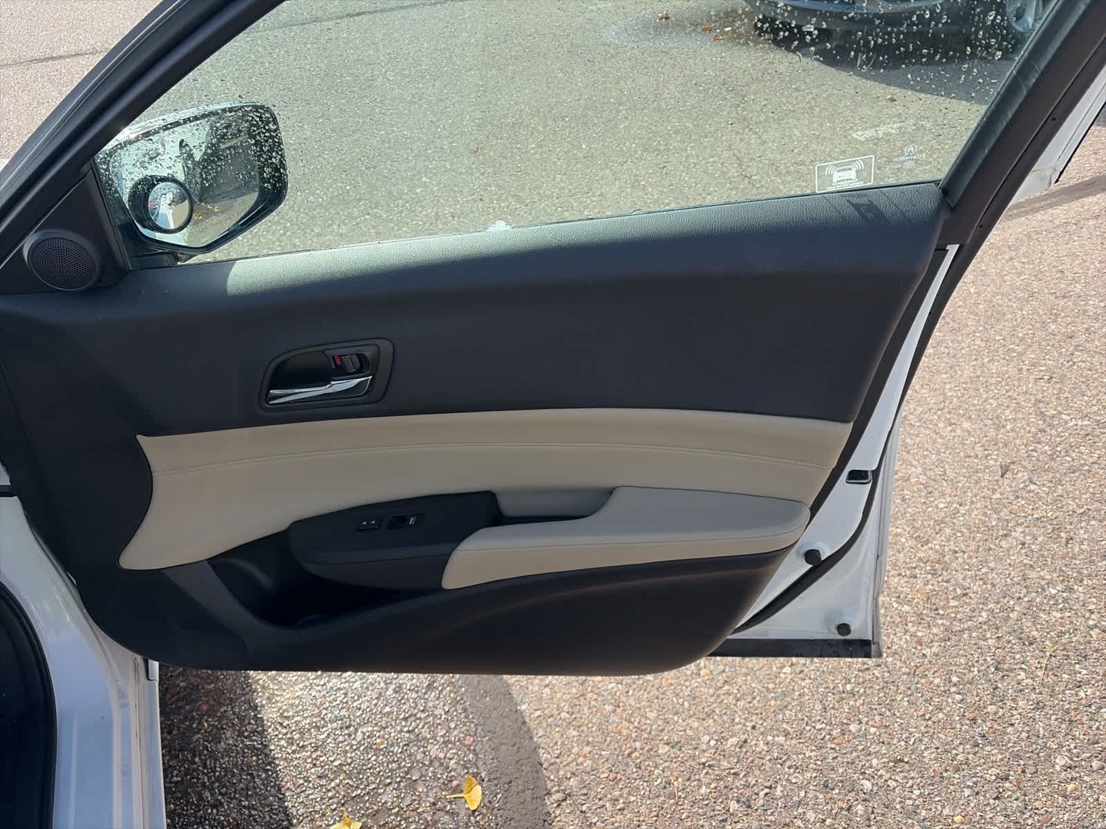 Thumbnail: 2013 Acura ILX - 19