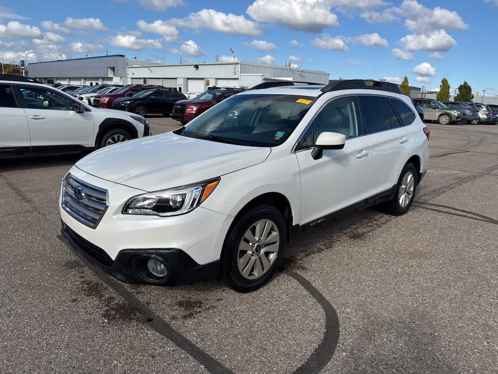 Used 2017 Subaru Outback Premium SUV