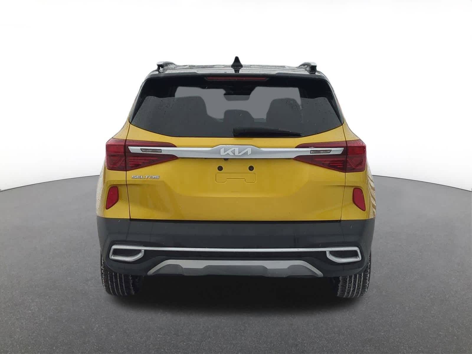 Thumbnail: 2022 Kia Seltos - 5