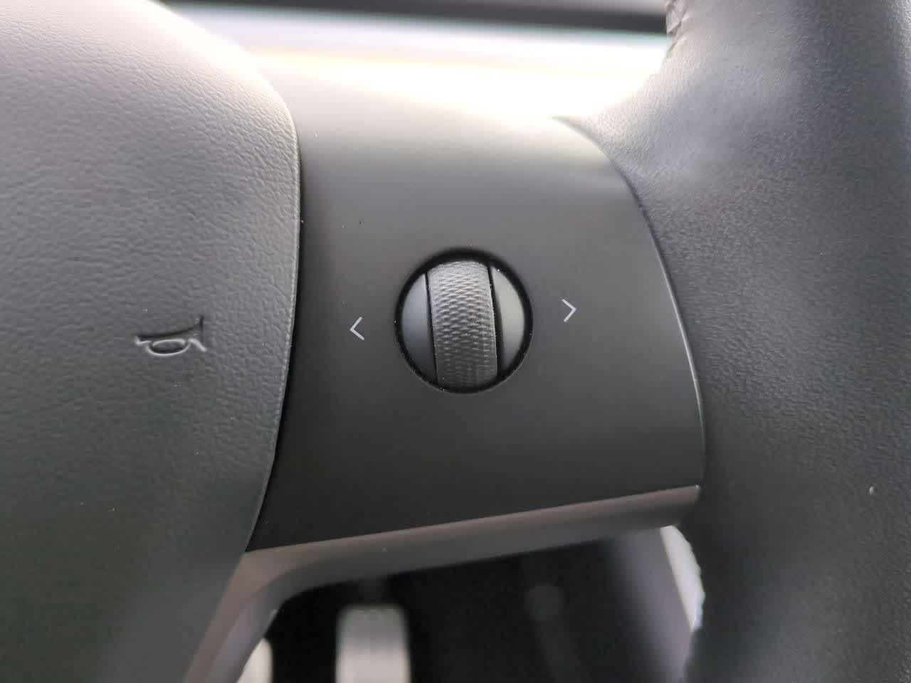 Thumbnail: 2020 Tesla Model Y - 26