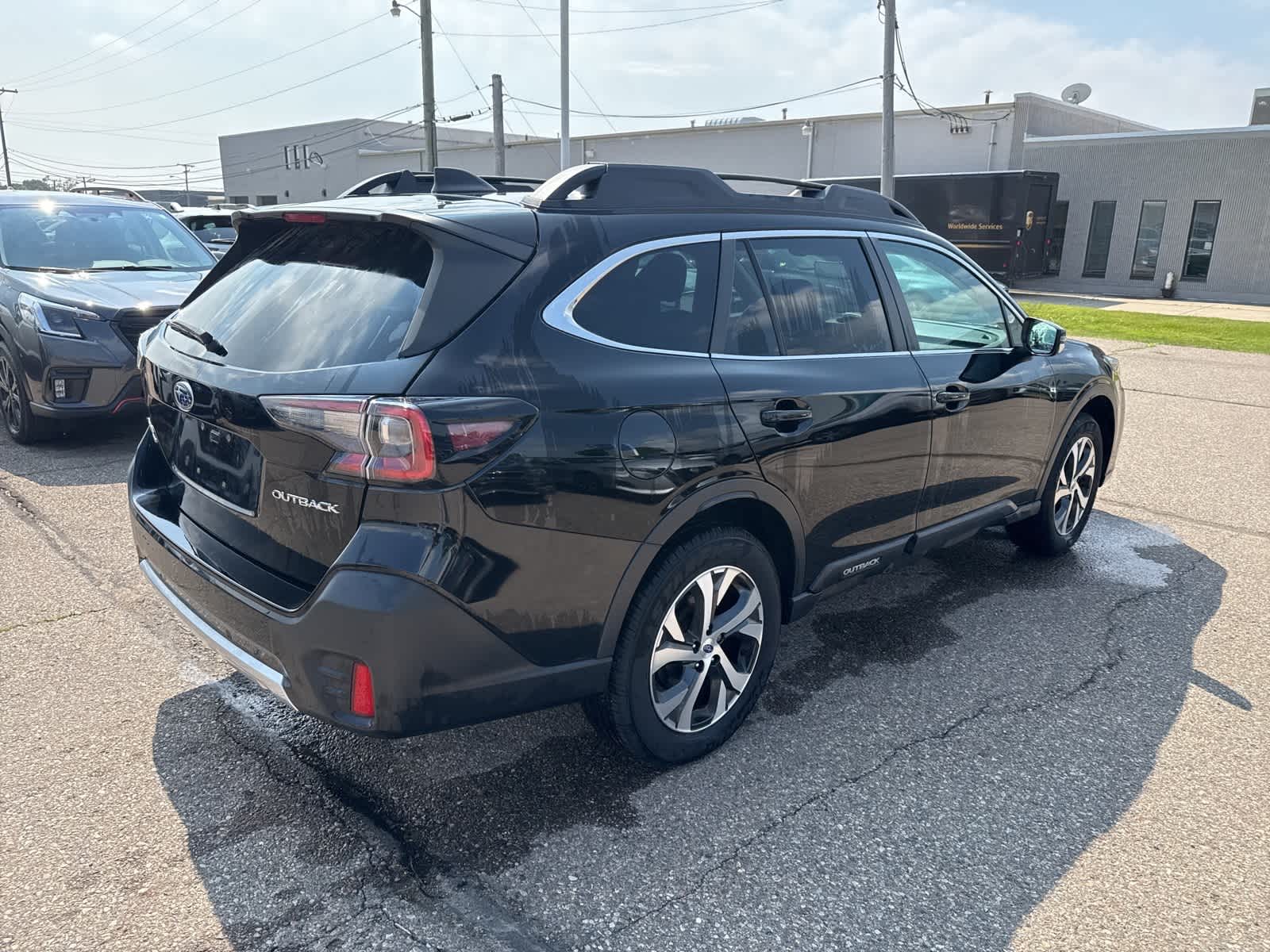 2022 Subaru Outback Limited 3