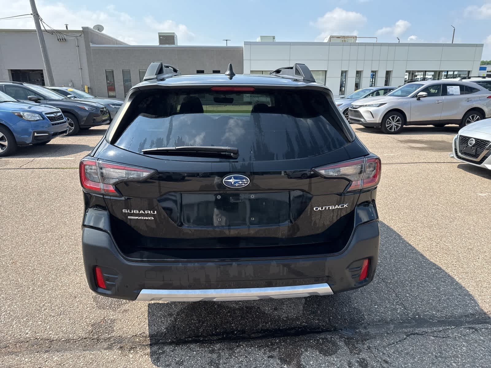 2022 Subaru Outback Limited 13