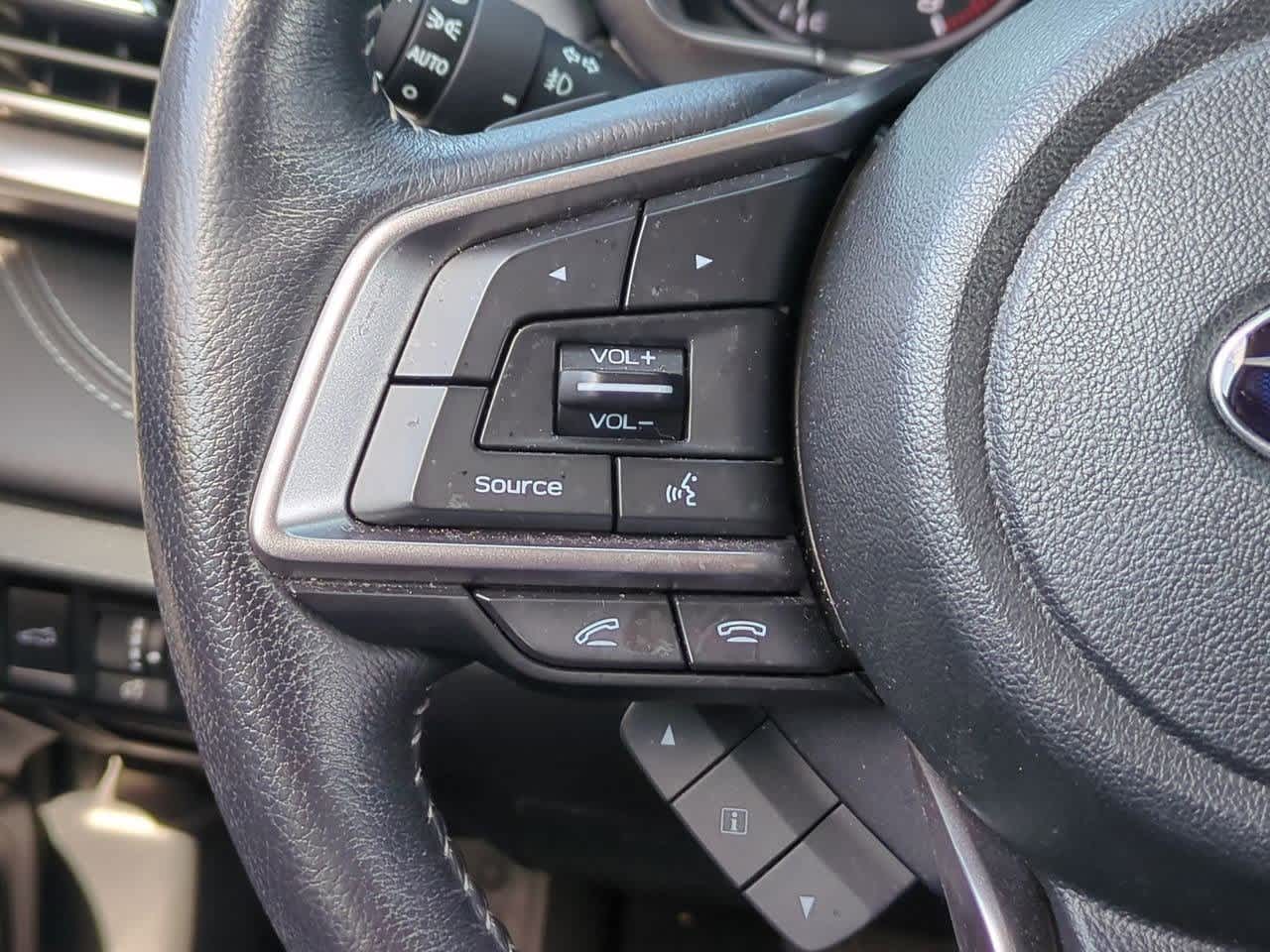 2022 Subaru Outback Limited 24