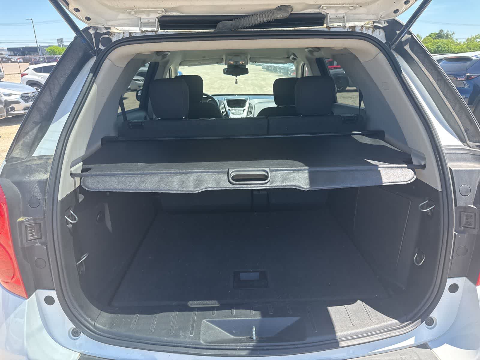 Thumbnail: 2014 Chevrolet Equinox - 14