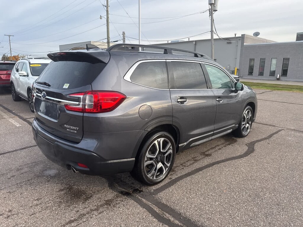 Used 2023 Subaru Ascent Limited SUV