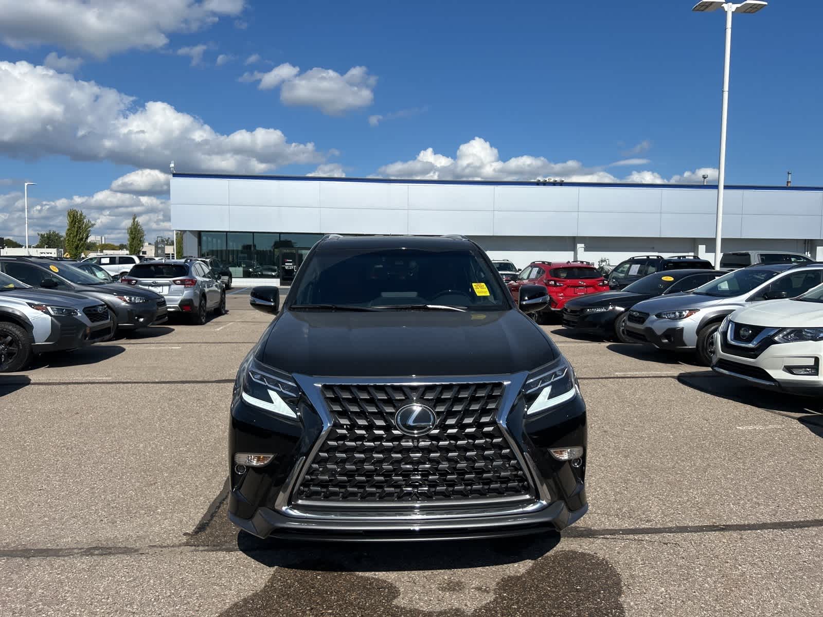 Thumbnail: 2023 Lexus GX - 3