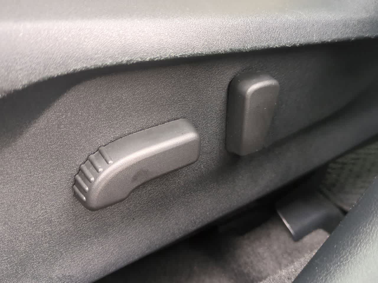 Thumbnail: 2023 Subaru Impreza - 16