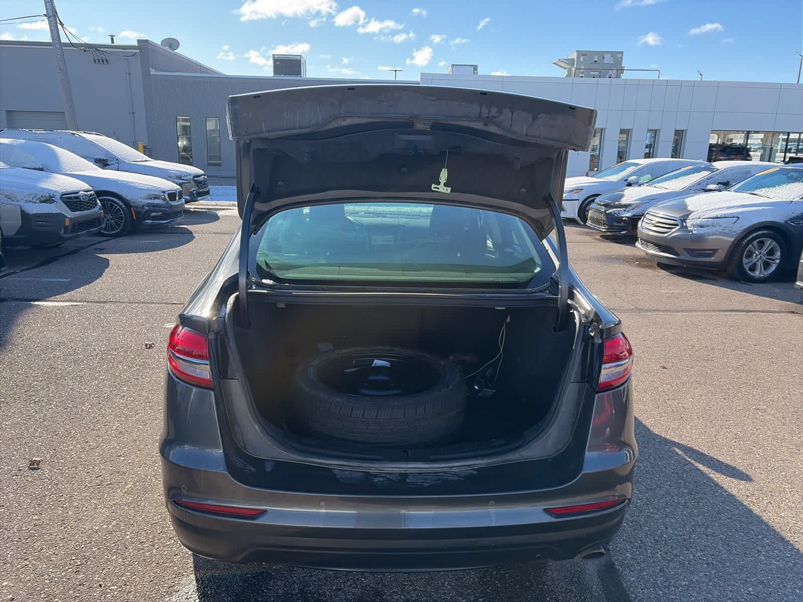 Thumbnail: 2020 Ford Fusion - 15