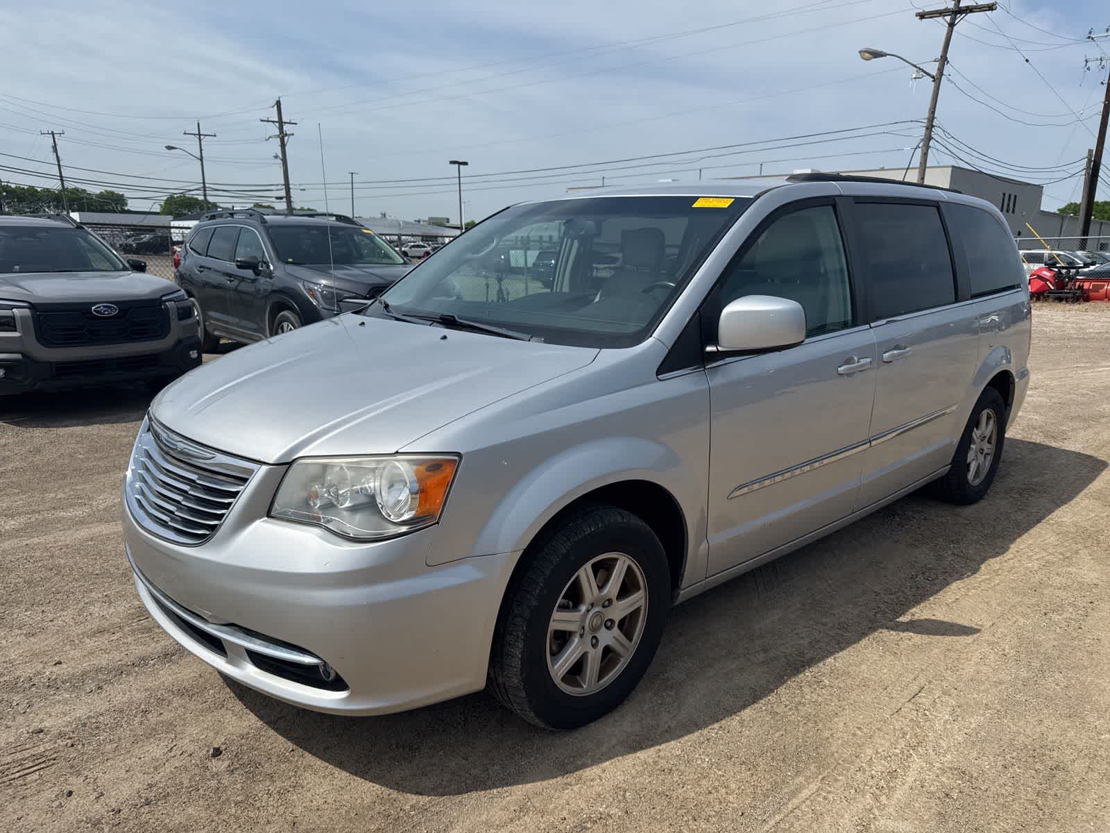 2012 Chrysler Town & Country Touring -
                  Troy, MI