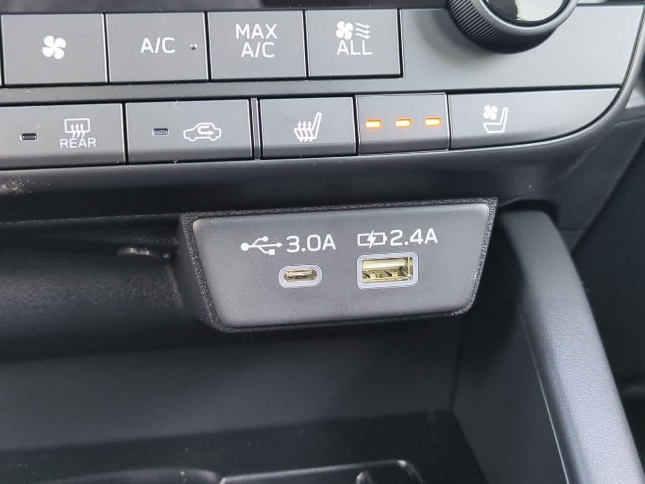 Thumbnail: 2026 Subaru Outback - 32