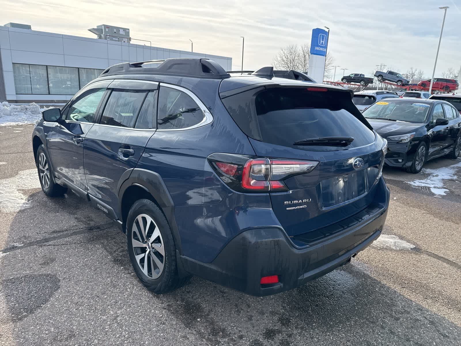 Thumbnail: 2023 Subaru Outback - 2