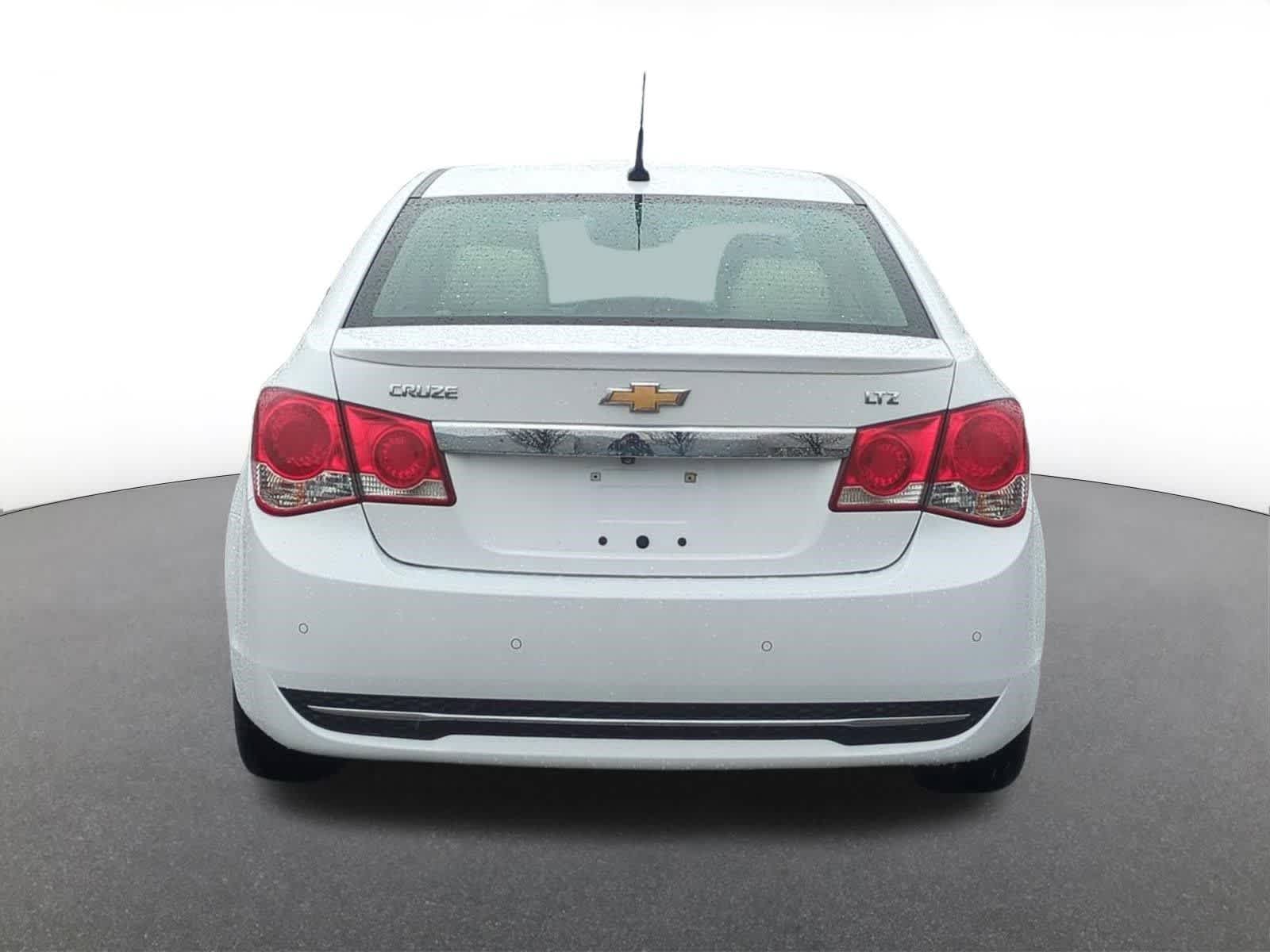 Thumbnail: 2014 Chevrolet Cruze - 5