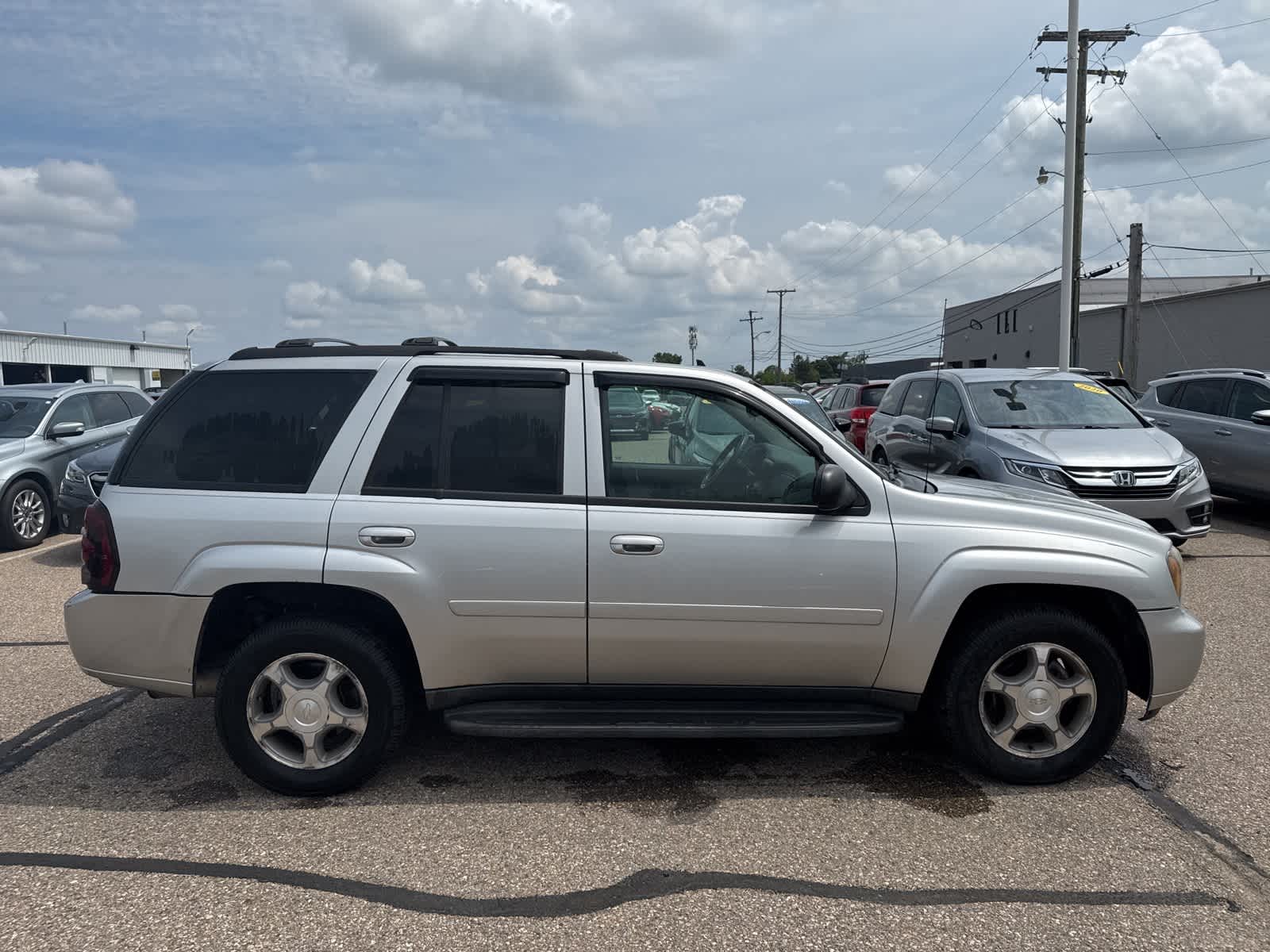 Thumbnail: 2008 Chevrolet TrailBlazer - 9
