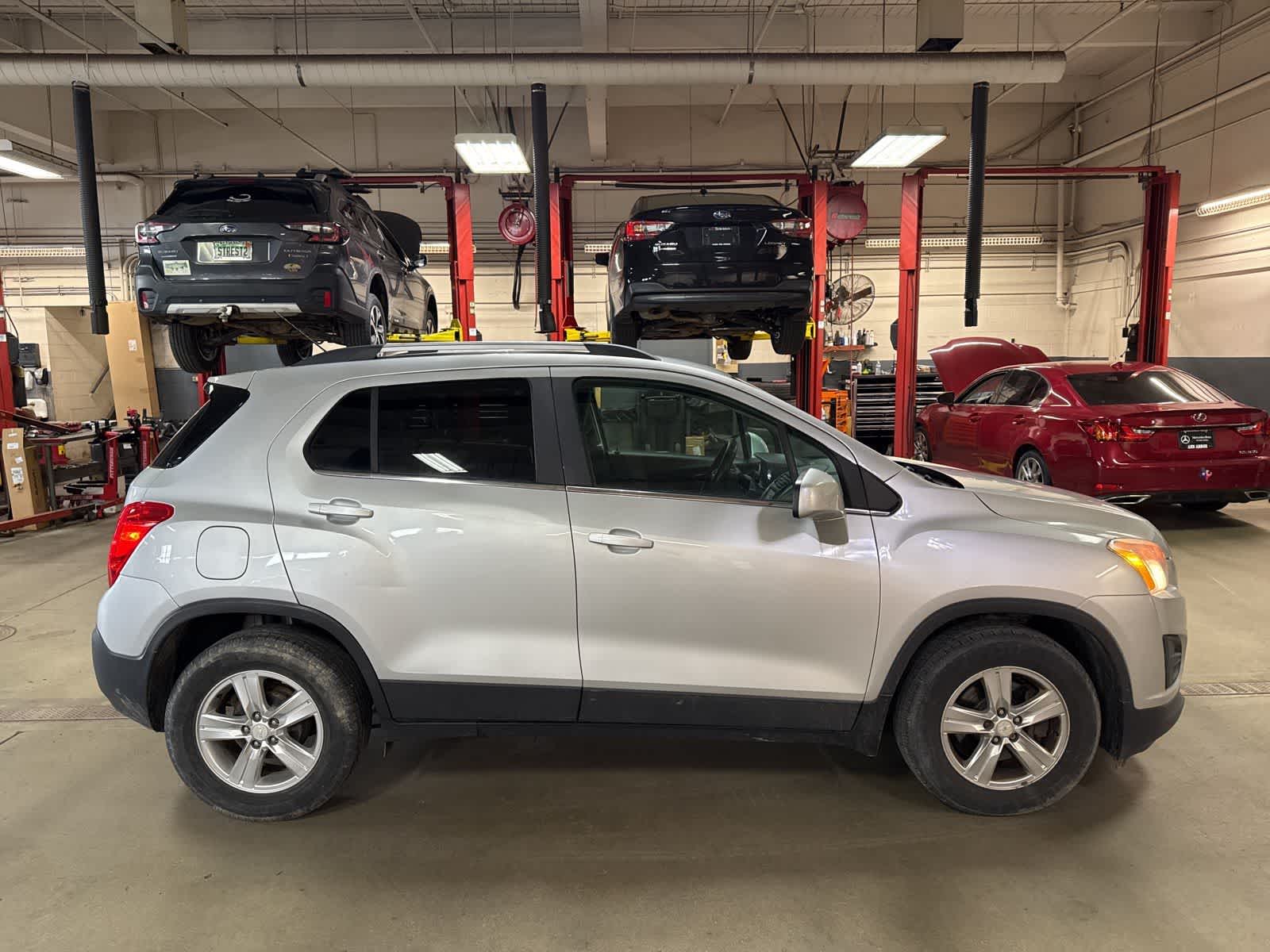 Thumbnail: 2016 Chevrolet Trax - 9