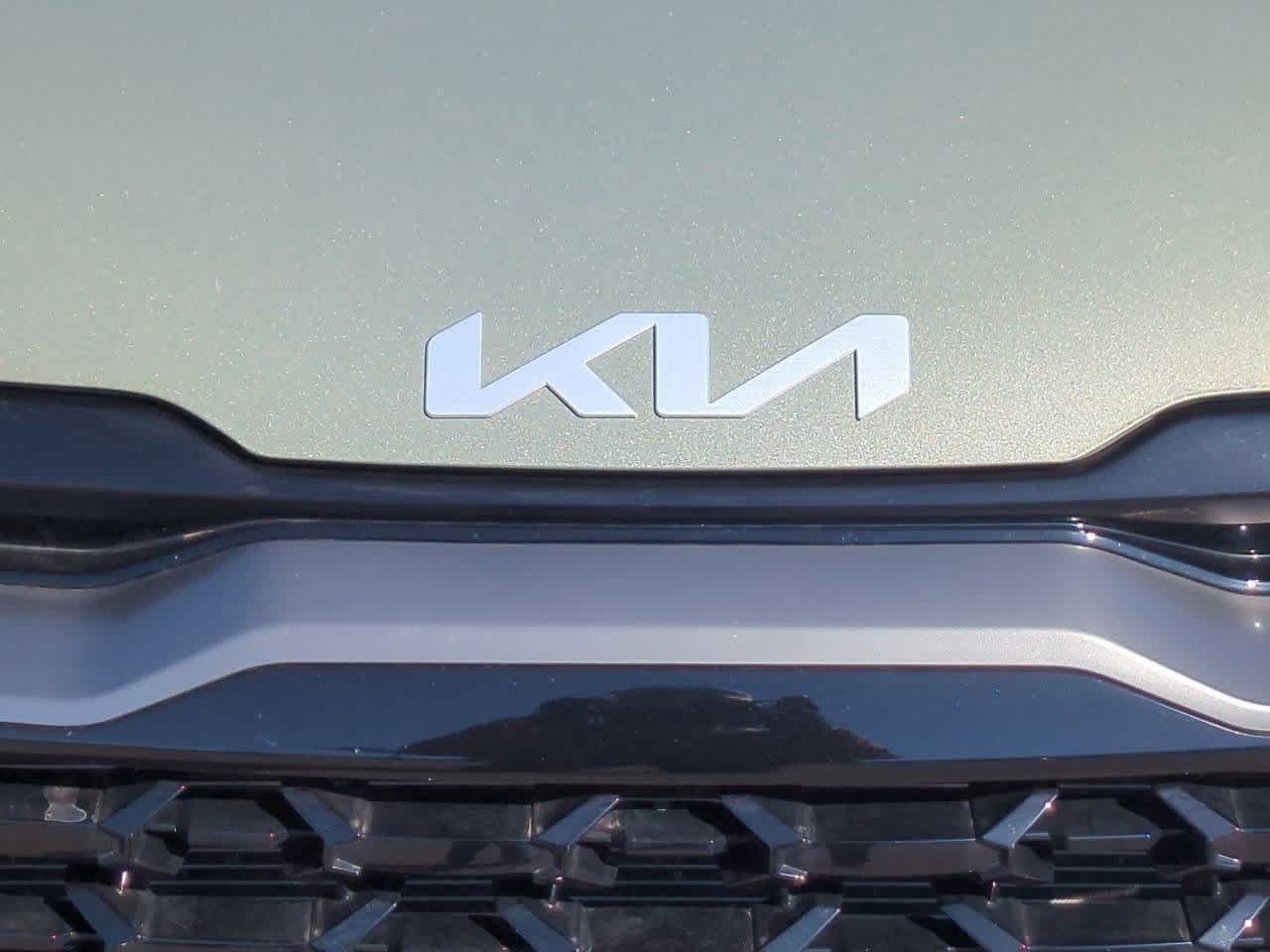 Thumbnail: 2023 Kia Sportage - 11