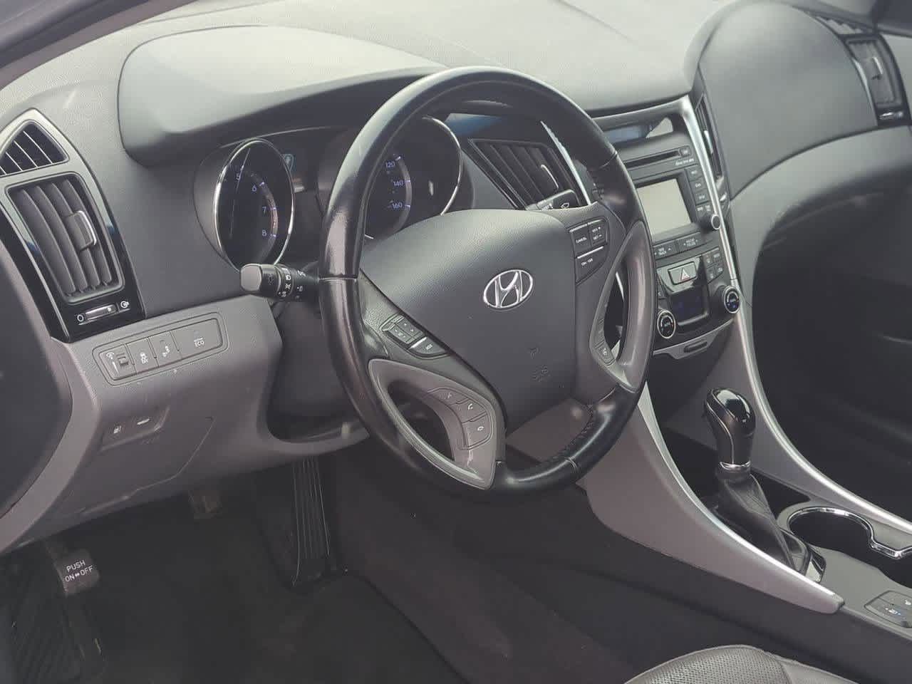 Thumbnail: 2014 Hyundai Sonata - 2