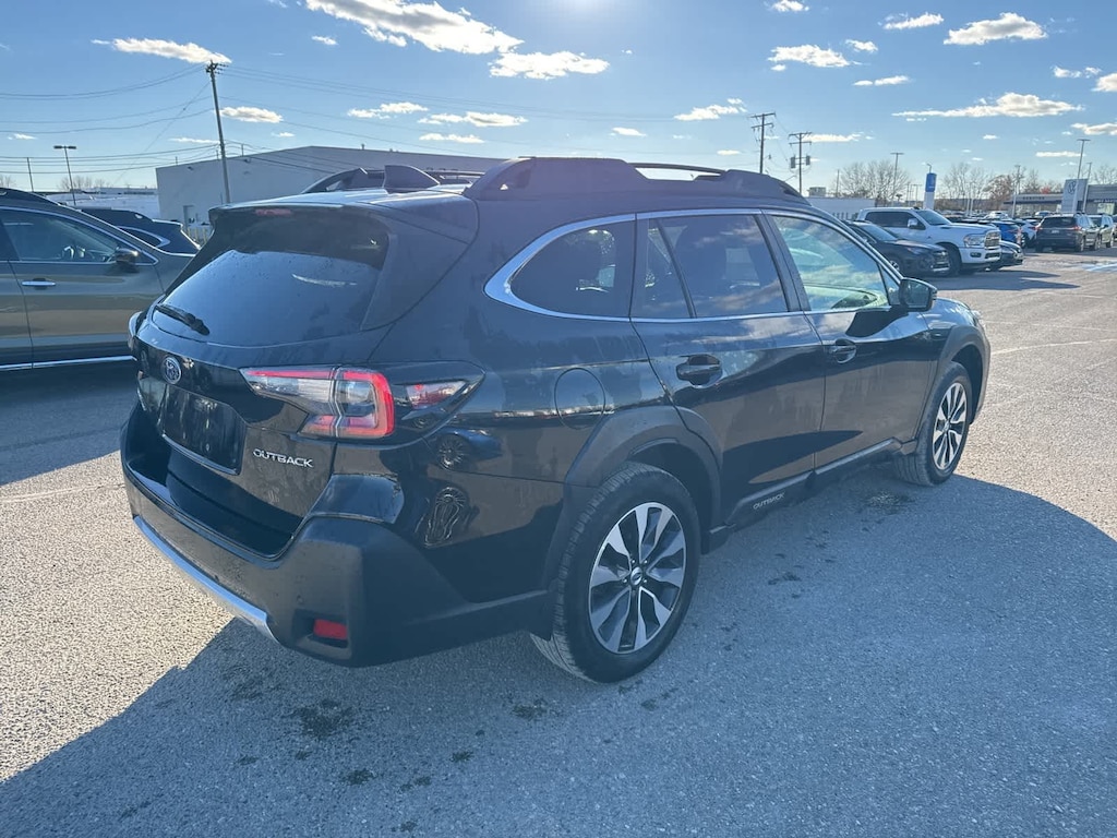 Used 2023 Subaru Outback Limited SUV