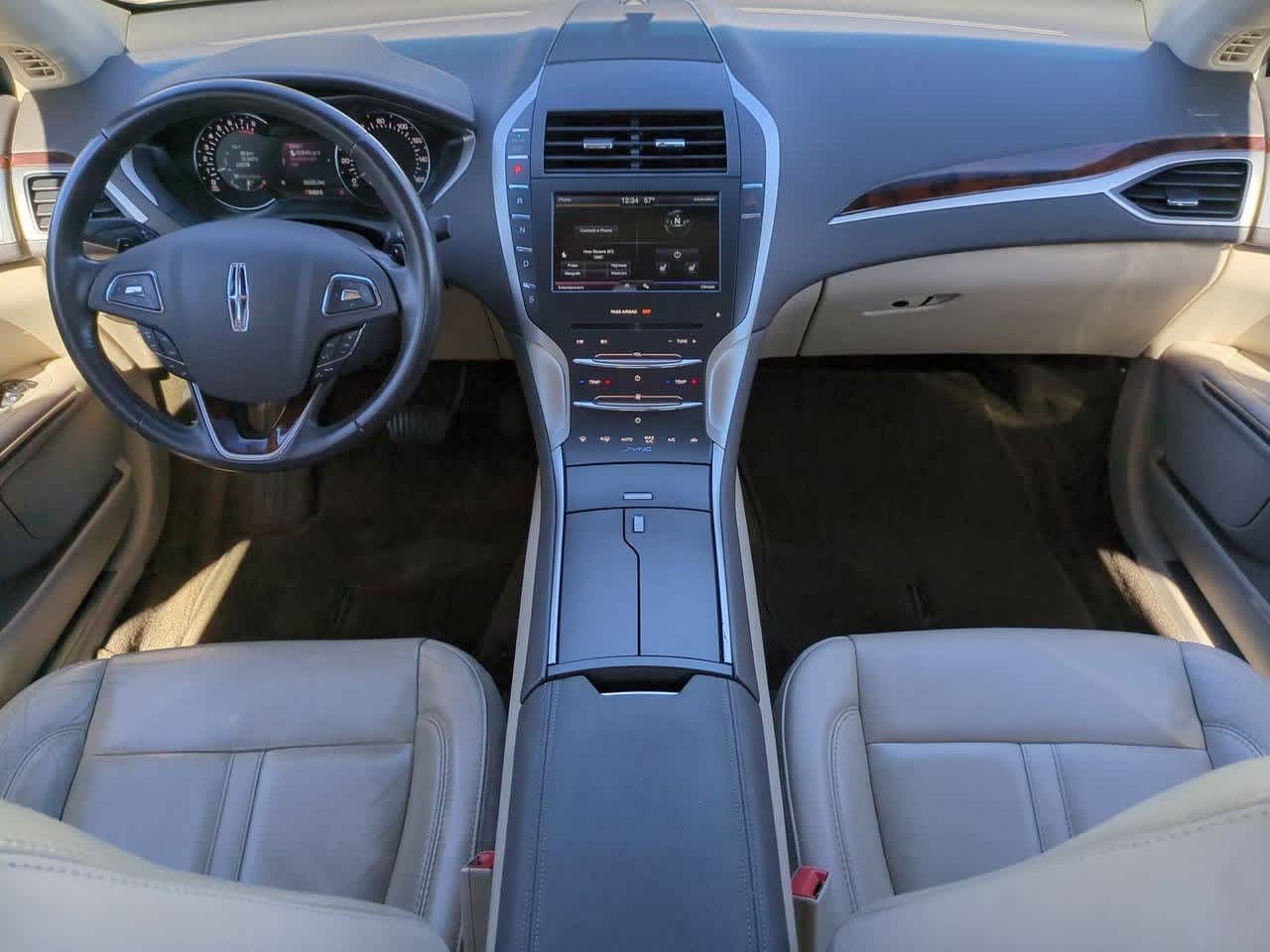 Thumbnail: 2016 Lincoln MKZ - 14