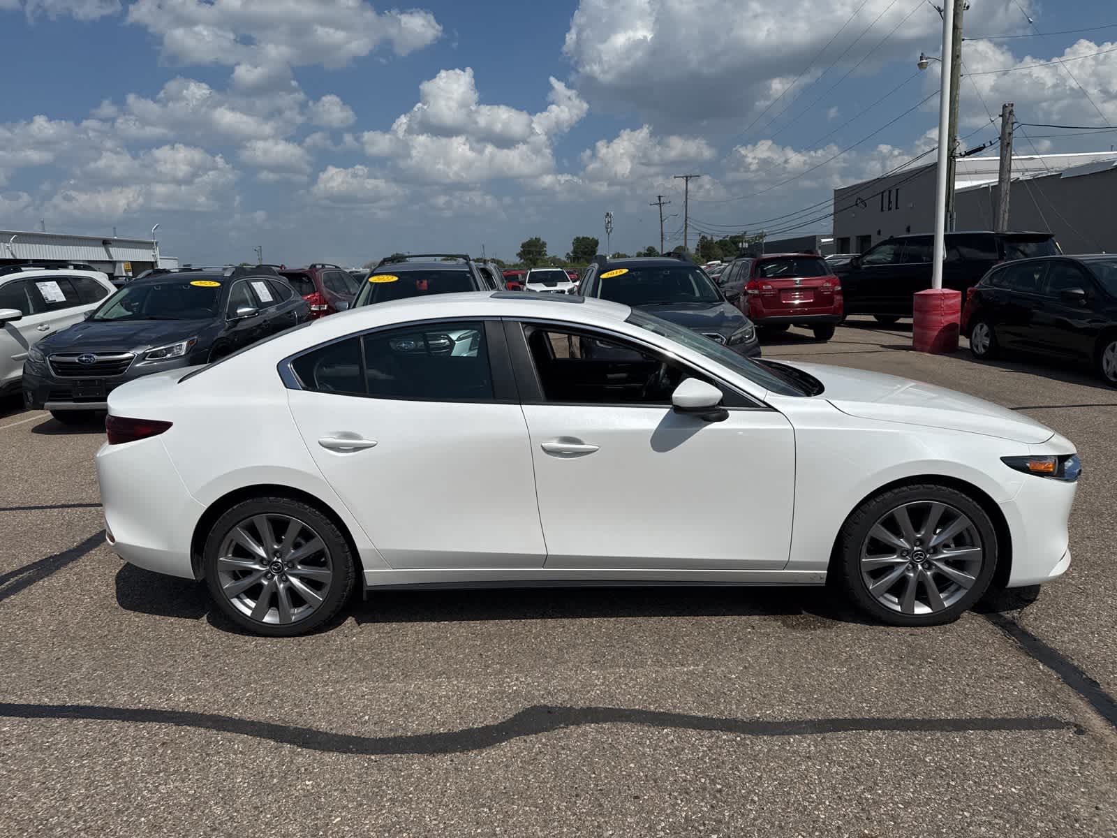 Thumbnail: 2021 Mazda Mazda3 - 9