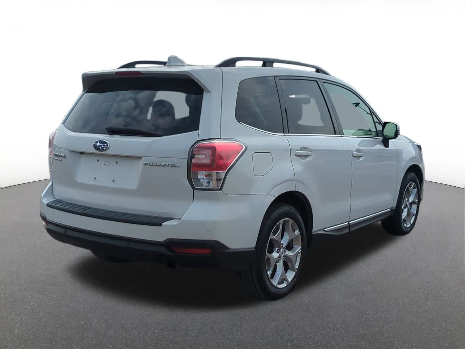 Thumbnail: 2018 Subaru Forester - 6