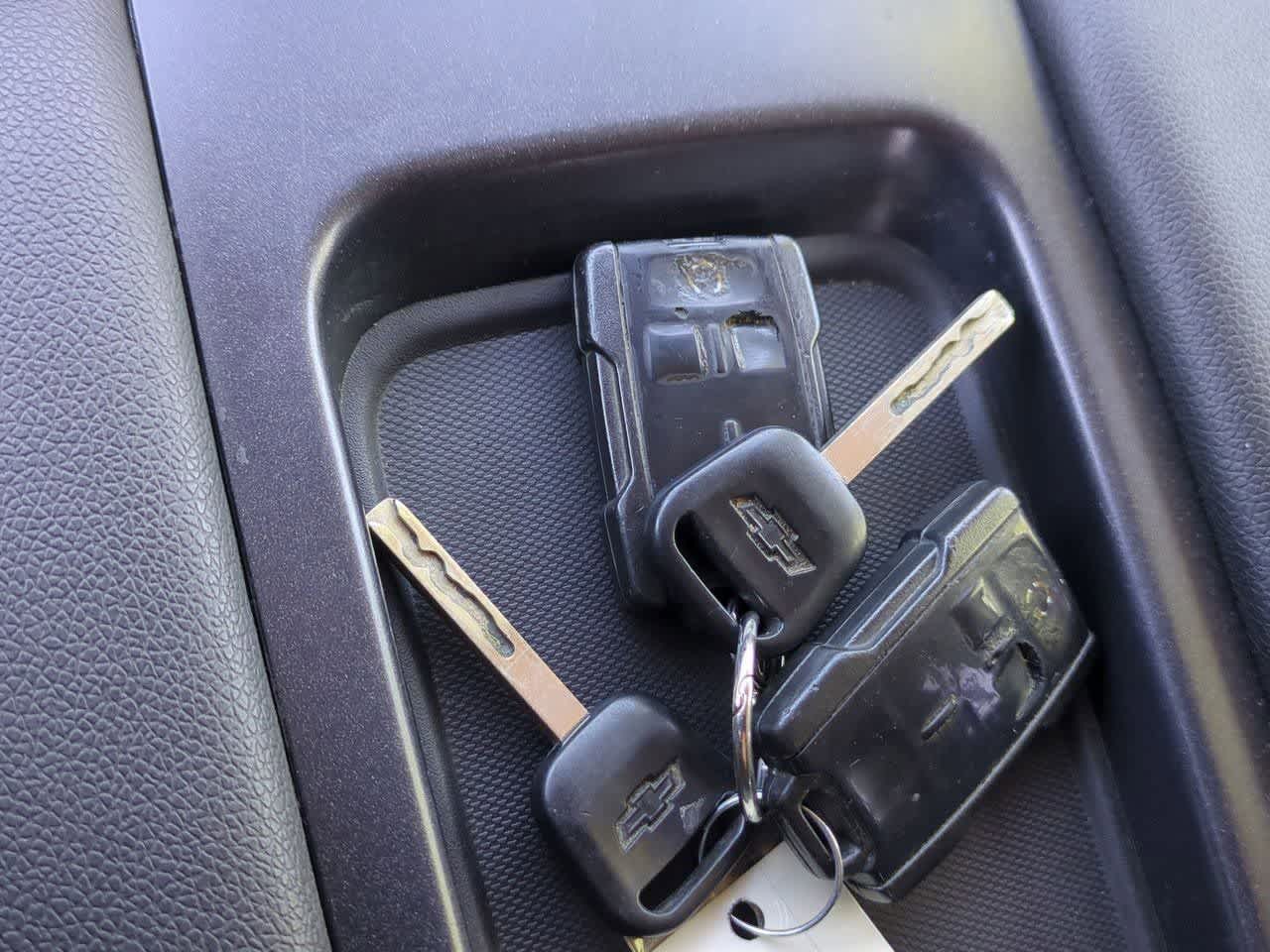 Thumbnail: 2014 Chevrolet Silverado 1500 - 33