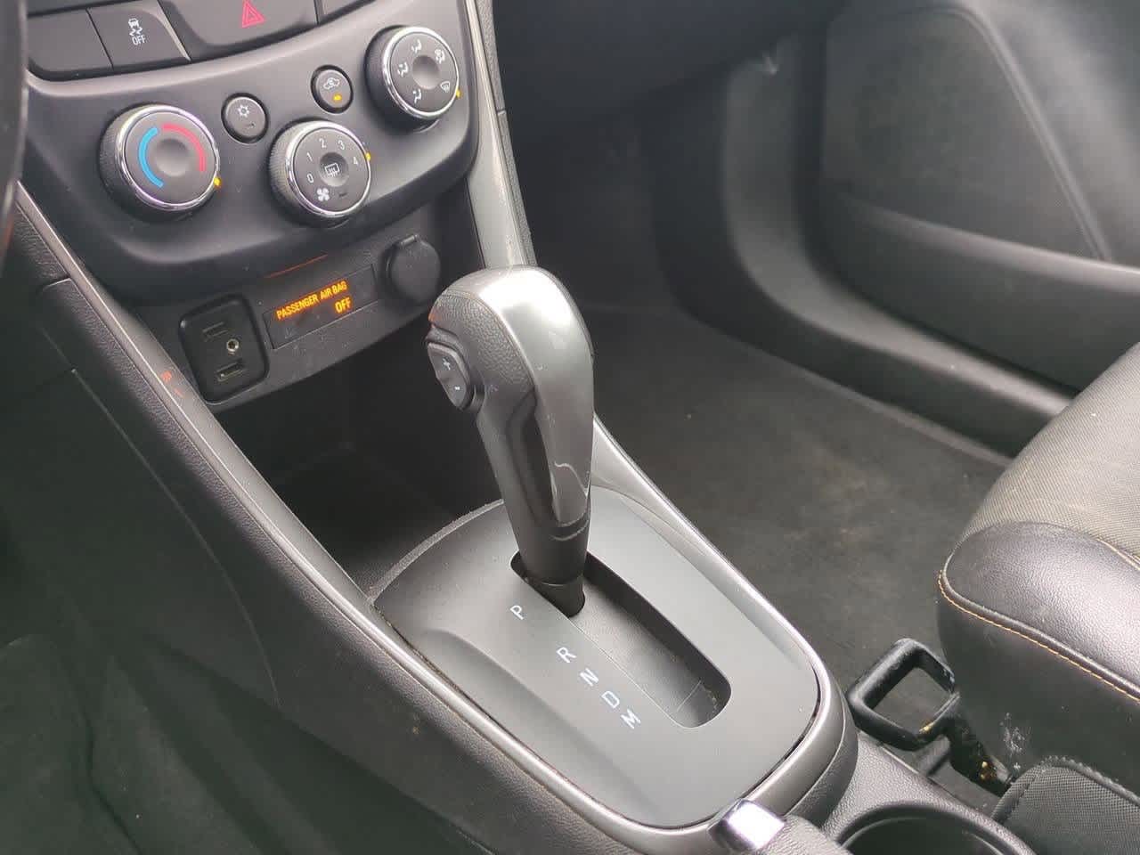 Thumbnail: 2019 Chevrolet Trax - 29