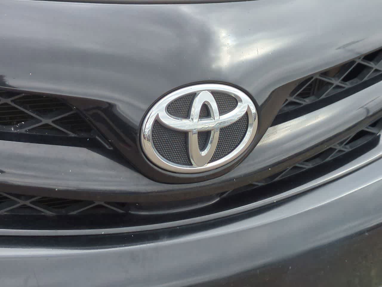 Thumbnail: 2012 Toyota Corolla - 11