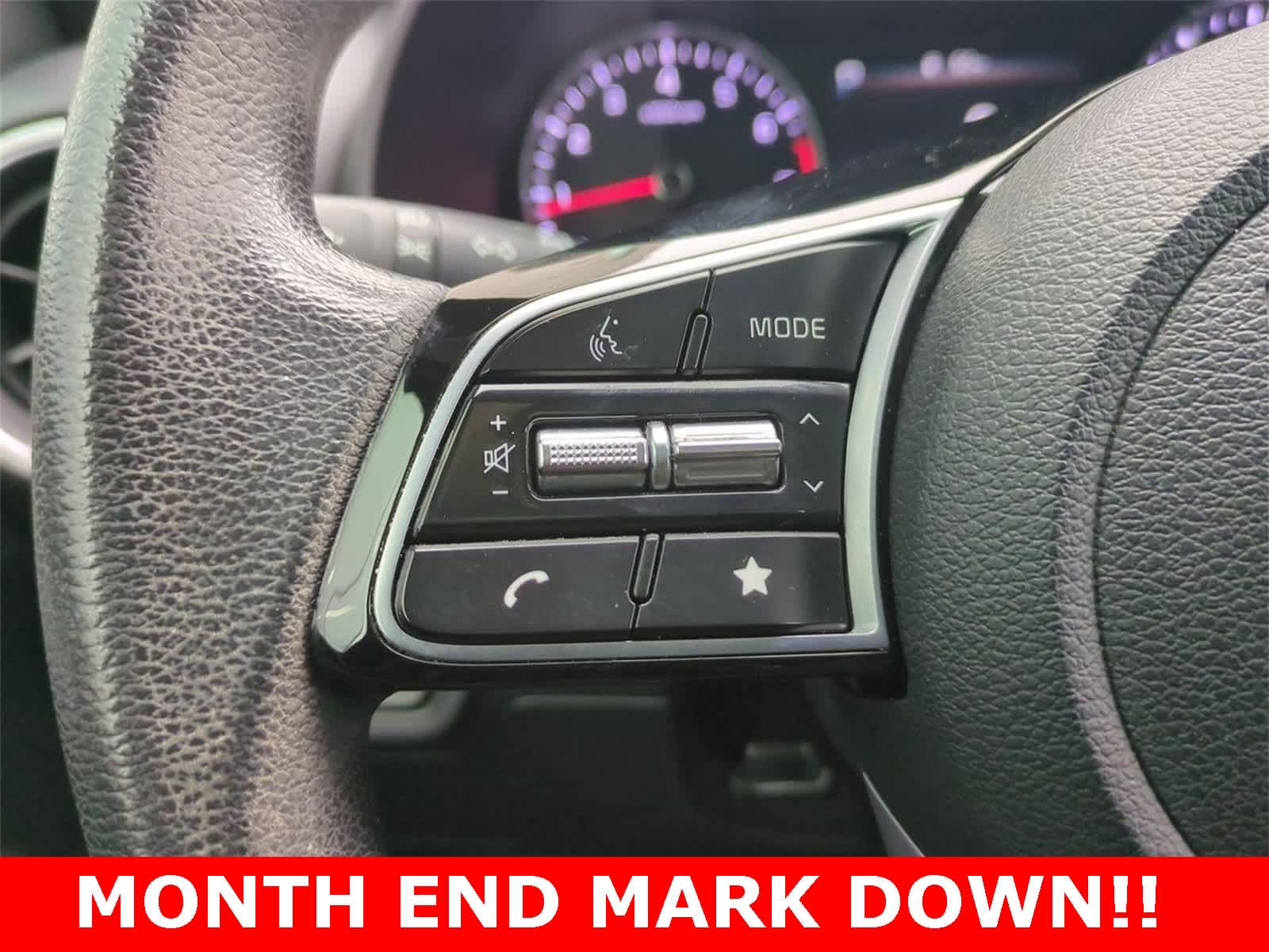 Thumbnail: 2022 Kia Forte - 21