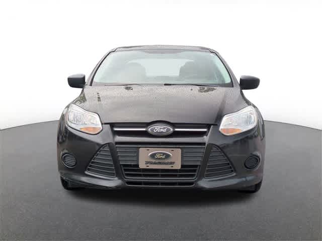 2012 Ford Focus S 9