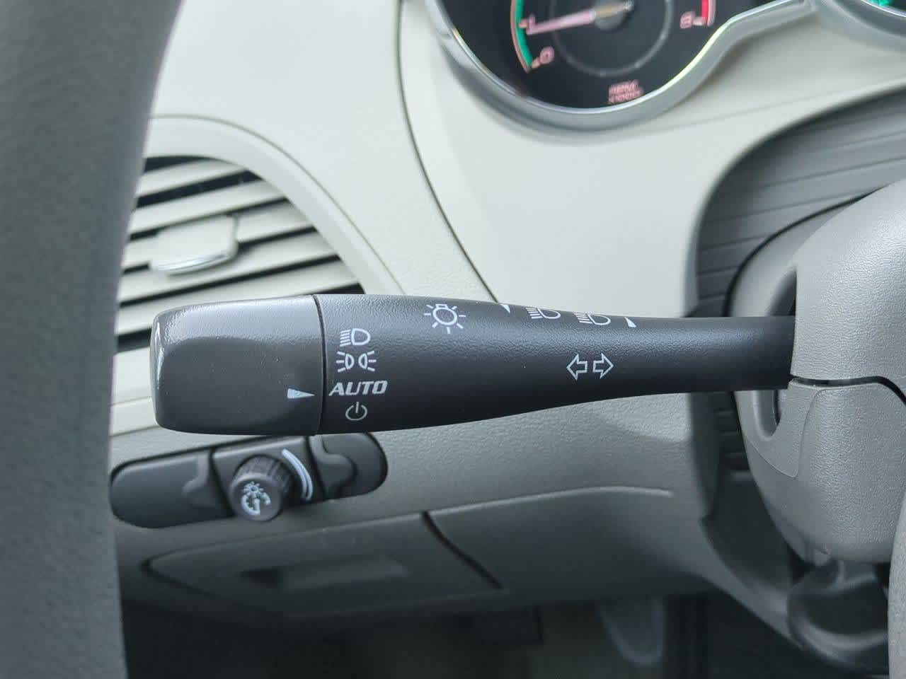 2011 Chevrolet Malibu 1LS - Photo 26