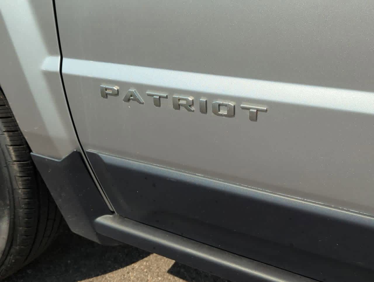 Thumbnail: 2016 Jeep Patriot - 12