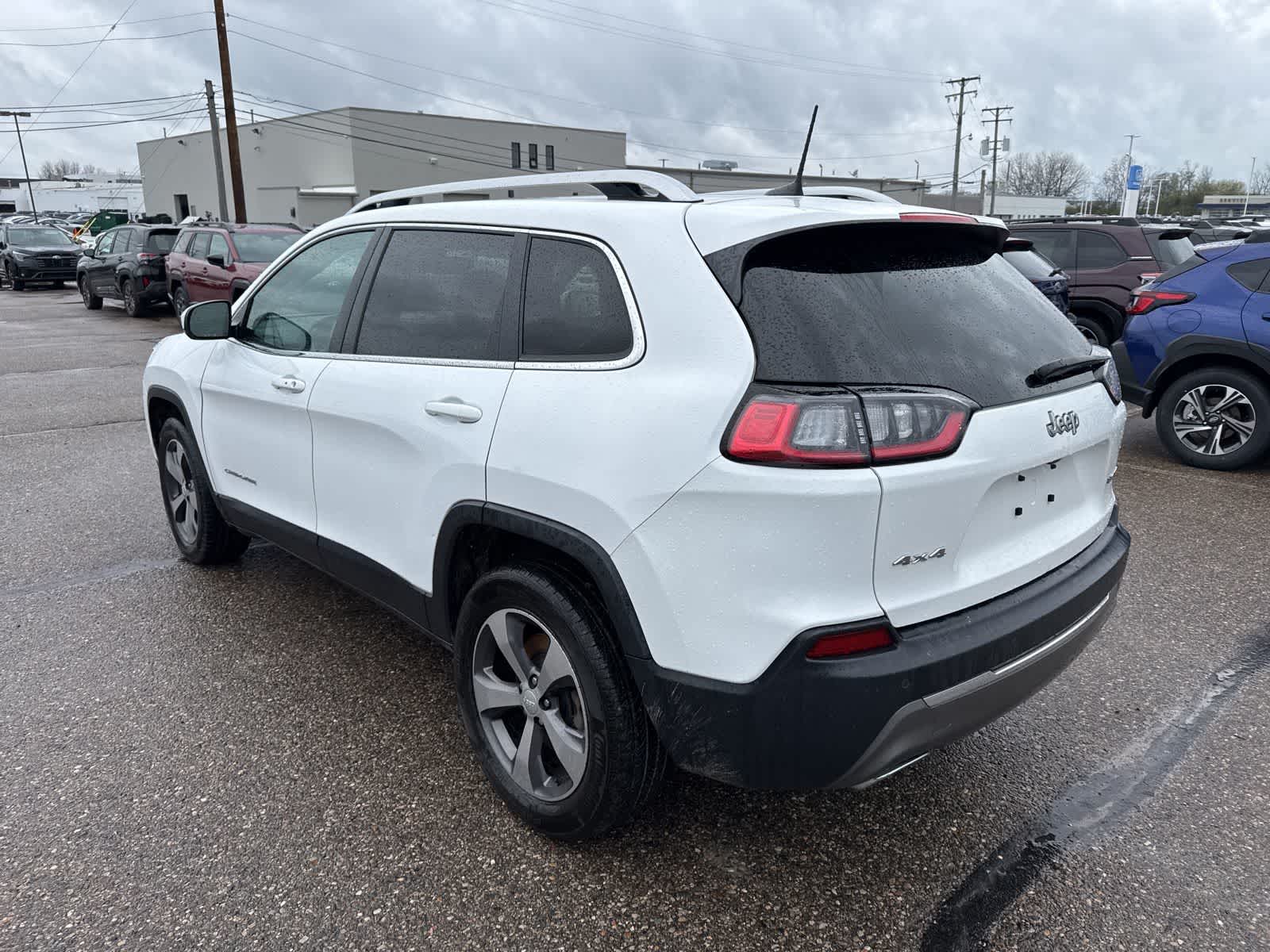 Thumbnail: 2020 Jeep Cherokee - 2