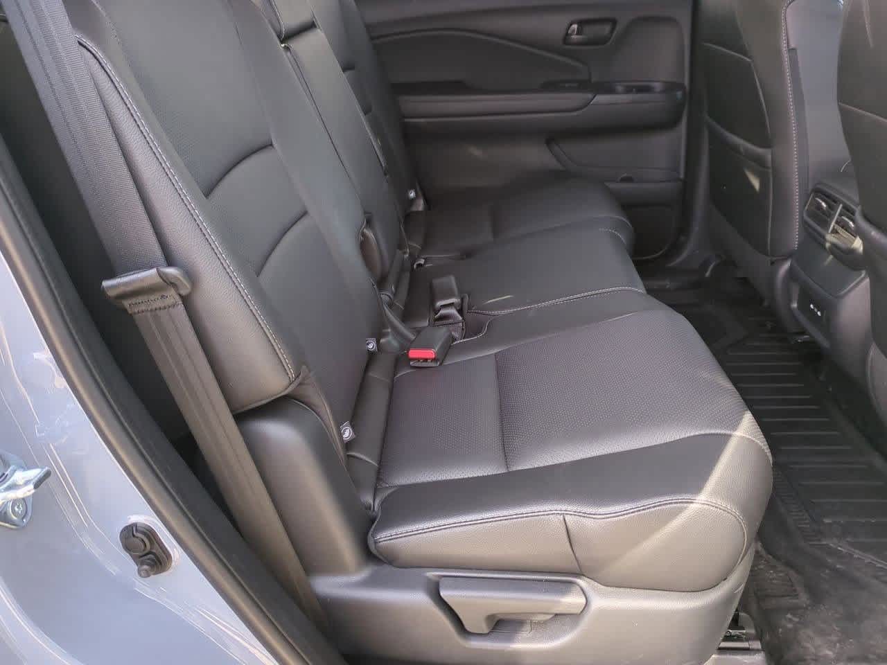 Thumbnail: 2025 Honda Passport - 20