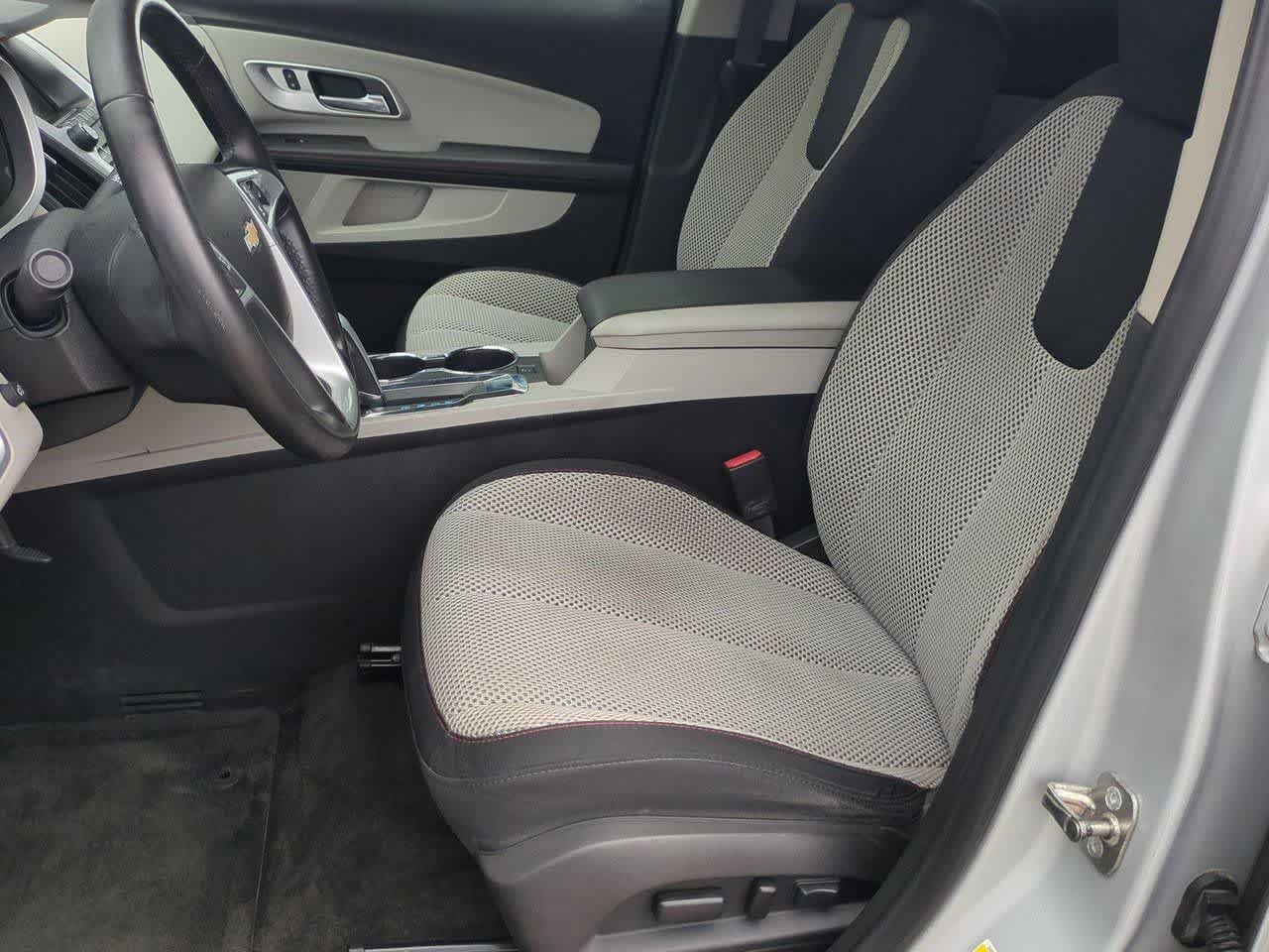 Thumbnail: 2012 Chevrolet Equinox - 15