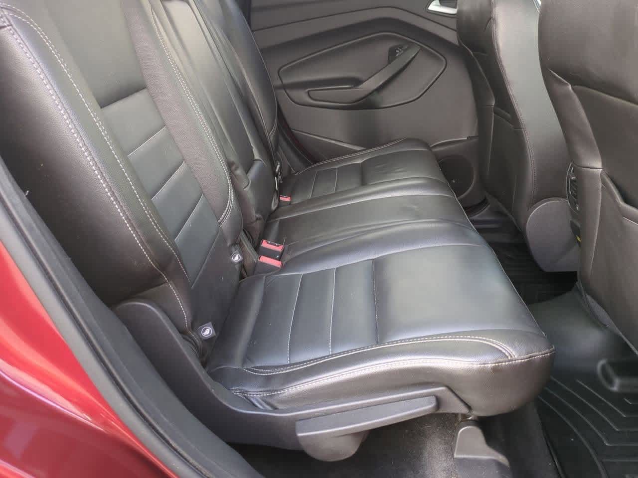 Thumbnail: 2015 Ford Escape - 20