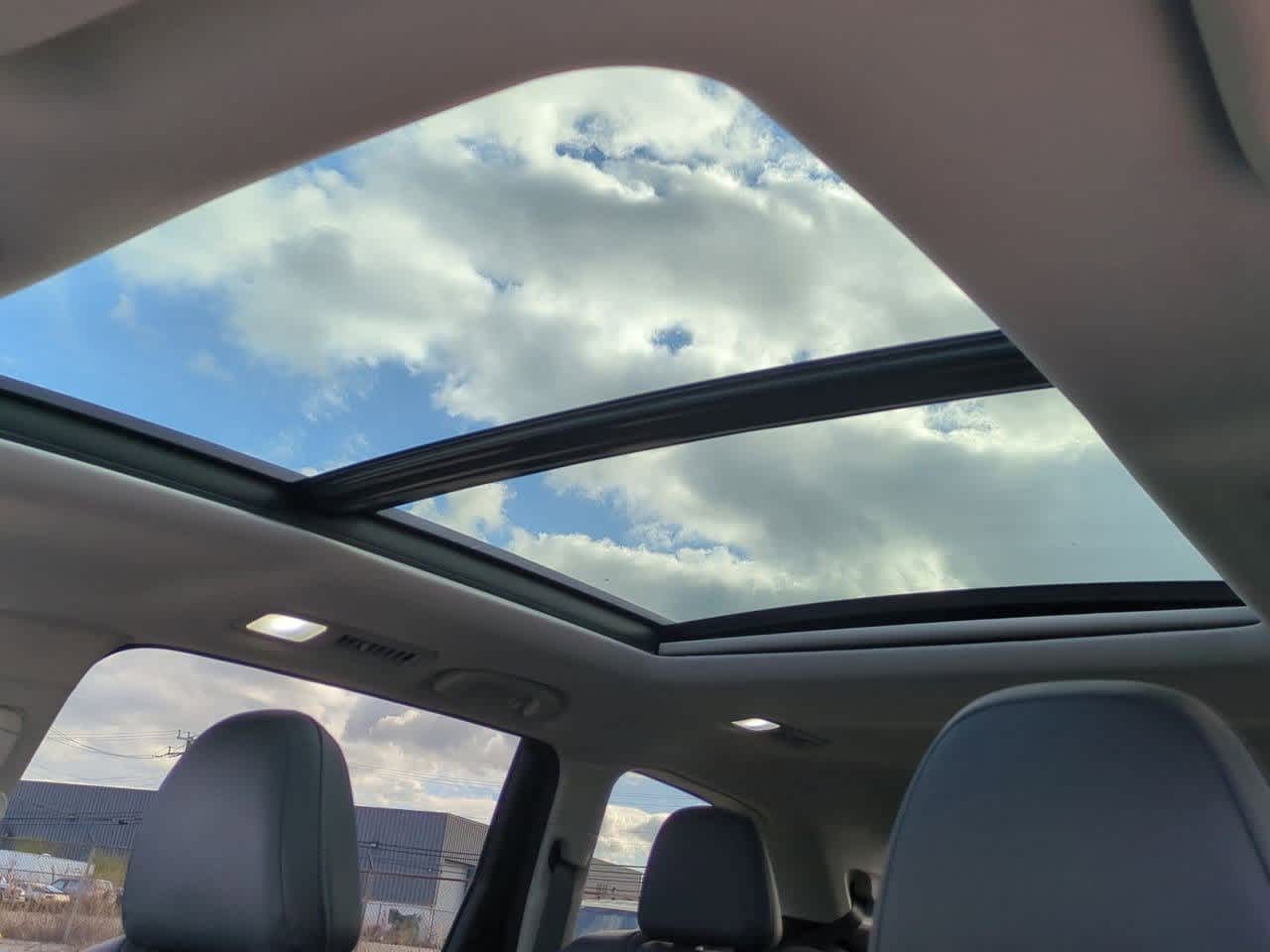 Thumbnail: 2023 Subaru Ascent - 18