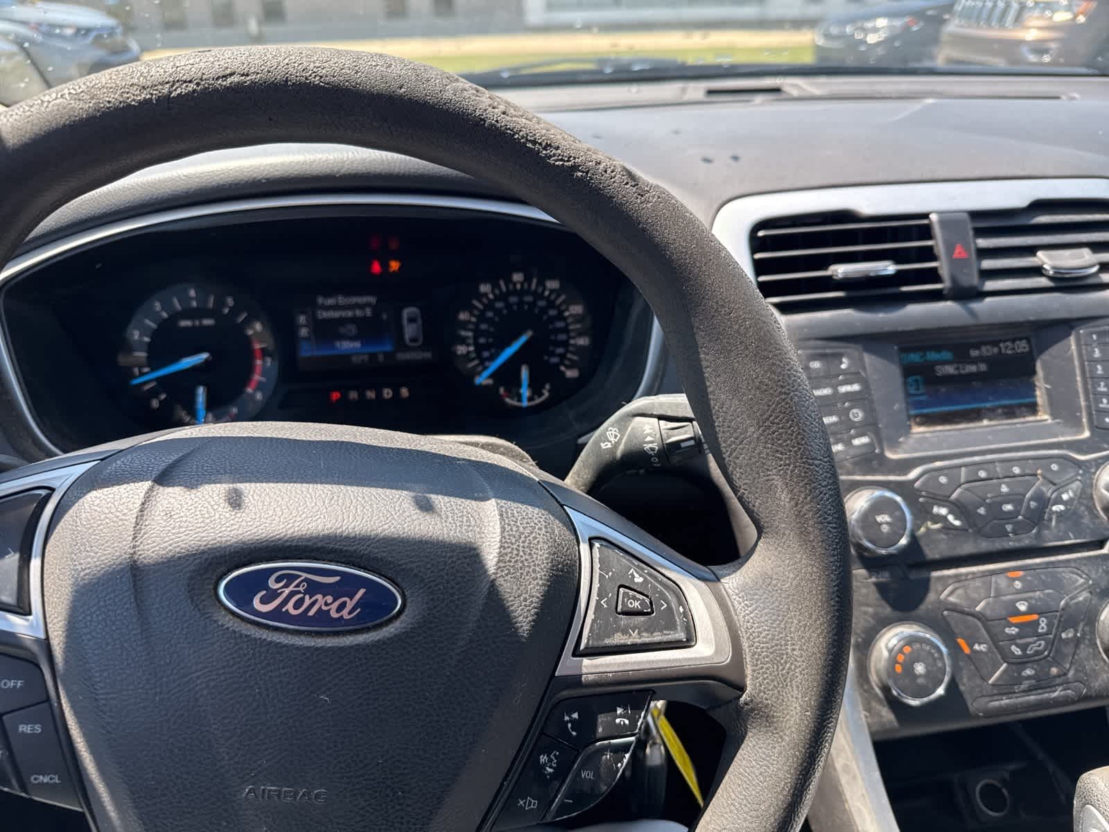 Thumbnail: 2013 Ford Fusion - 18