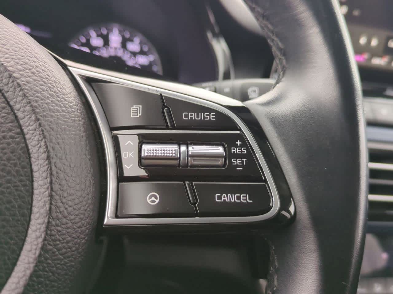 Thumbnail: 2022 Kia Seltos - 23