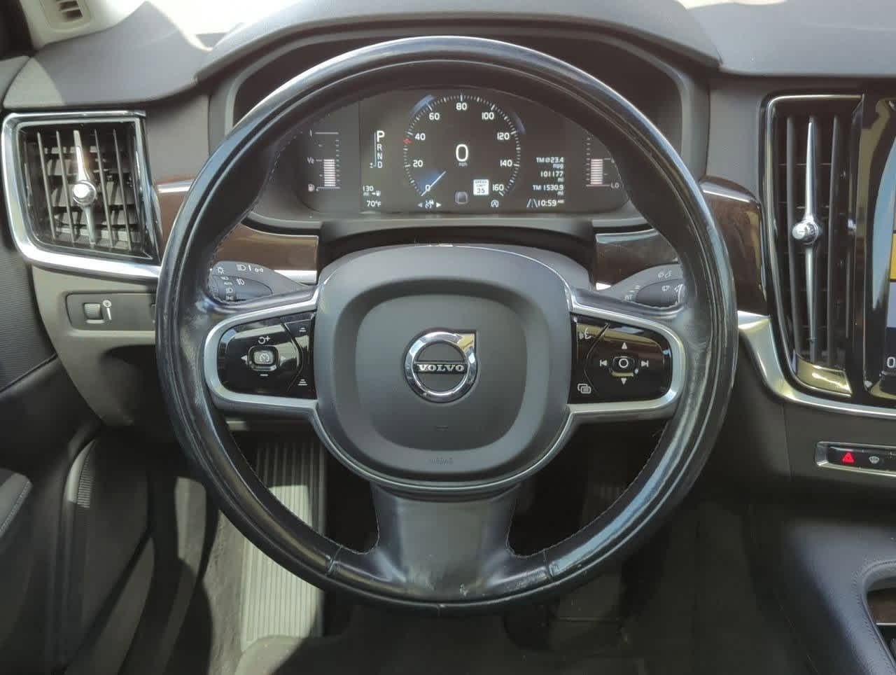 2018 Volvo S90 T5 Momentum 22