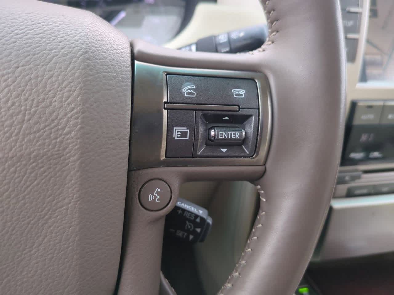 Thumbnail: 2011 Lexus GX - 25