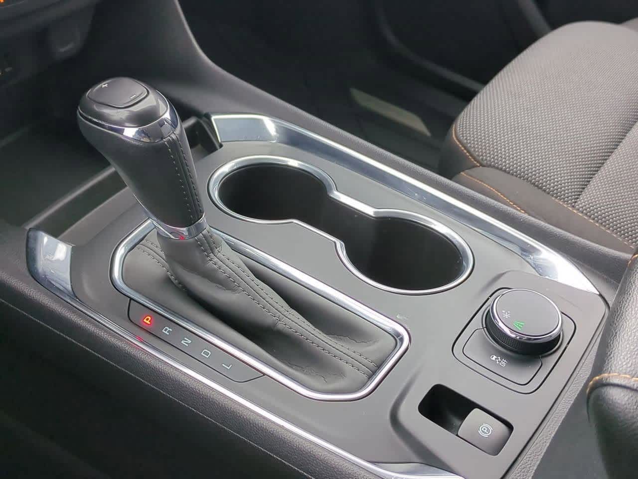 Thumbnail: 2020 Chevrolet Traverse - 31