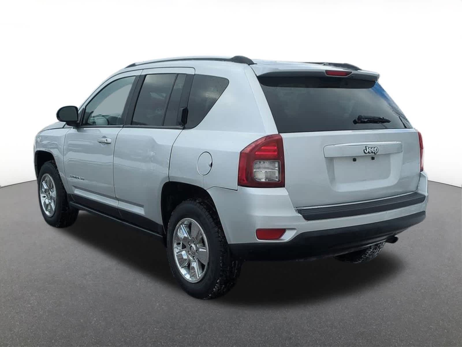 Thumbnail: 2014 Jeep Compass - 4