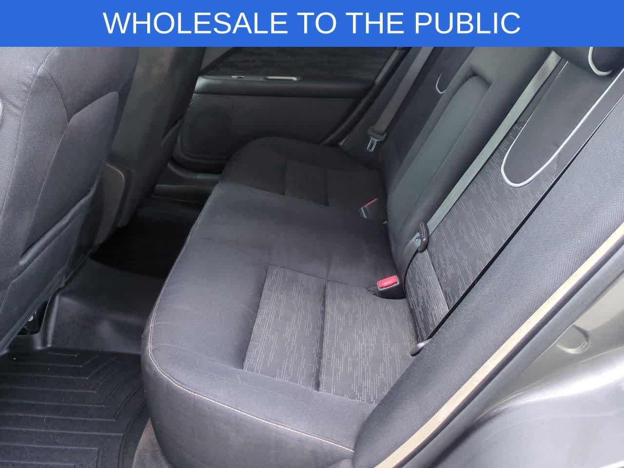 Thumbnail: 2010 Ford Fusion - 19