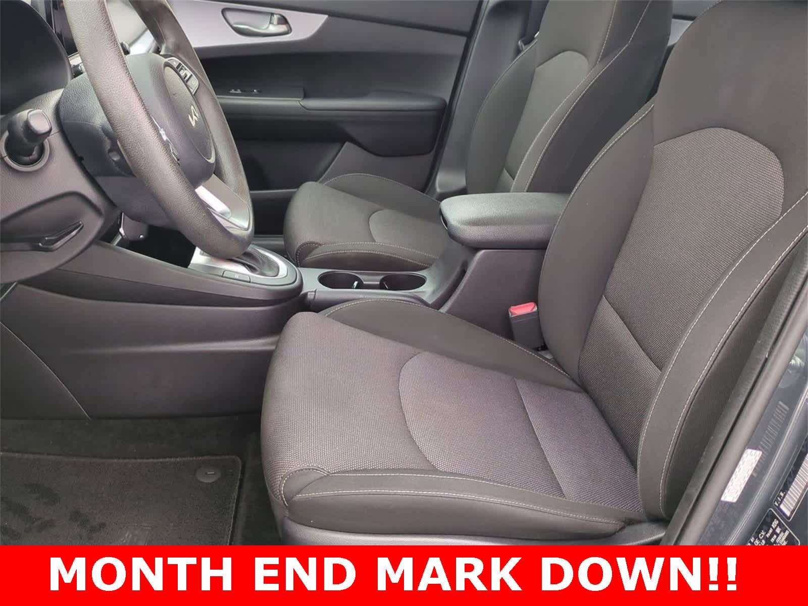 Thumbnail: 2022 Kia Forte - 14