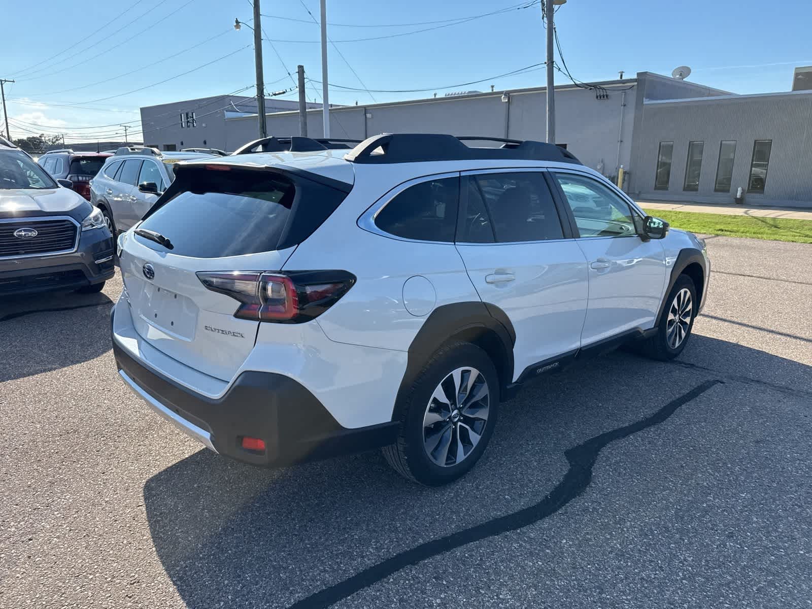 Thumbnail: 2024 Subaru Outback - 3